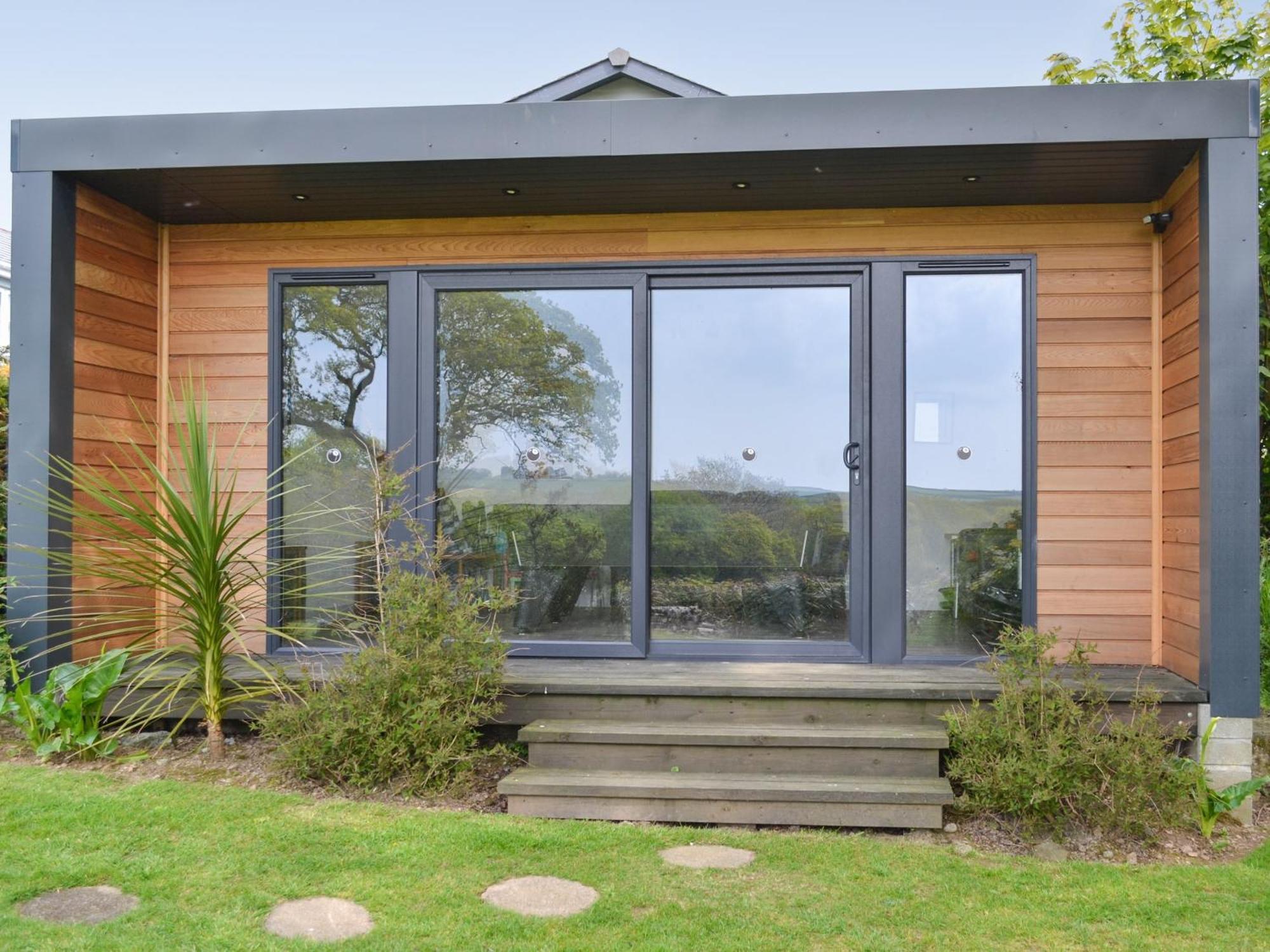 Sunset Villa St. Austell Exterior photo